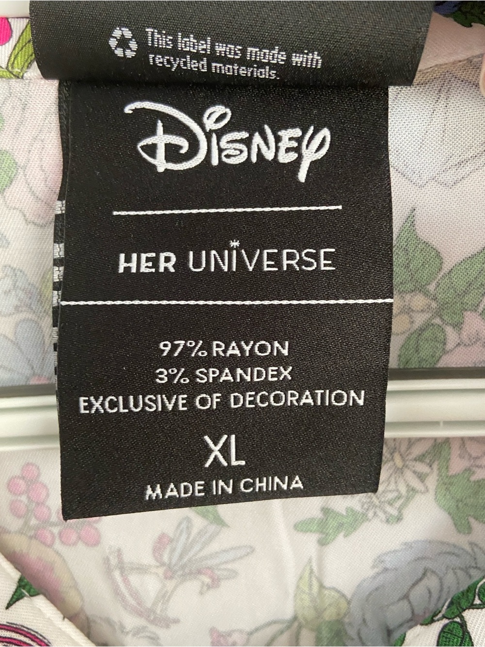 Ashley Eckstein Designer Showcase Disney Epcot Alice In Wonderland Blouse Sz XL - Picture 4 of 7